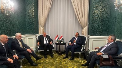 مصر والعراق تبحثان تعزيز العلاقات خلال لقاء وزيري الخارجية في الدوحة