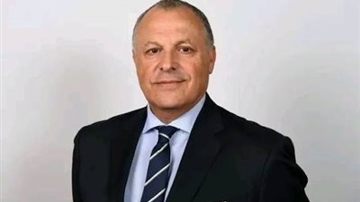 وزير الرياضة يهنئ أبو ريدة بعد تزكيته نائبا أول لرئيس الاتحاد العربي لكرة القدم