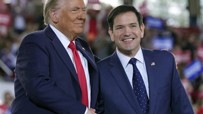 وزير الخارجية الأمريكي: لقاء قريب بين ترامب ورئيس أوكرانيا