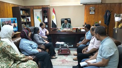 وكيل صحة سوهاج يستقبل فريق الأمراض المعدية بالوزارة