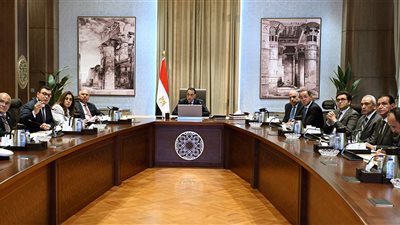 مدبولي يتابع خطط الاستفادة من المباني الحكومية المُخلاة بعد الانتقال للعاصمة الإدارية