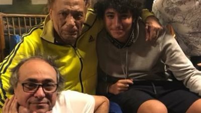 برفقة أكرم محمود السعدني.. ظهور مفاجئ للزعيم عادل إمام يثير التساؤلات