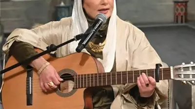 بطريقة مبتكرة.. عايدة الأيوبي تروج لحفلها القادم بالجامعة الأمريكية