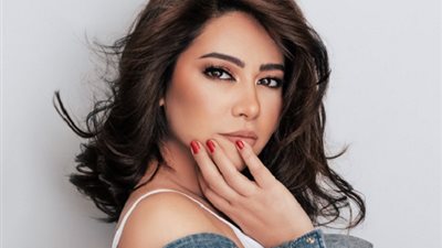 إحالة شيرين عبد الوهاب للمحاكمة بتهمة سب مدير حساباتها.. و9 أكتوبر أول جلسة