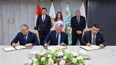 إنشاء أول مركز متكامل لإنتاج الحرير الطبيعي بالوادي الجديد