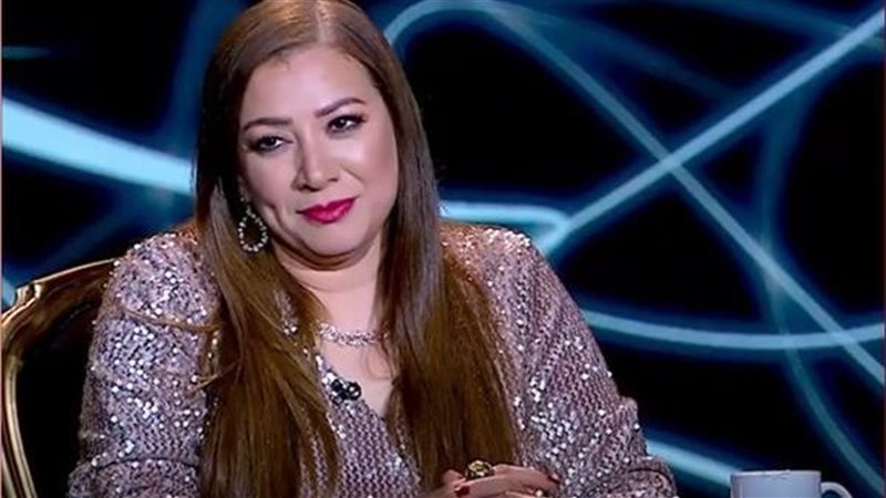 الفنانة انتصار