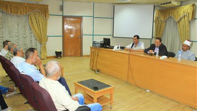 خطه شاملة لتعزيز الوعي الصحي بالمدارس والمعاهد الأزهرية في سوهاج  