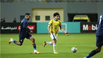 التعادل السلبي يسيطر على الشوط اﻷول بين الإسماعيلي وإنبي في دوري نايل
