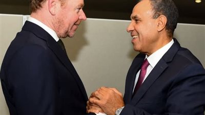 وزير الخارجية يبحث مع نظيره الهولندي سبل تعزيز التعاون بين البلدين     