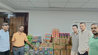 ضبط كميات من السلع الغذائية منتهية الصلاحية داخل مخازن في سوهاج
