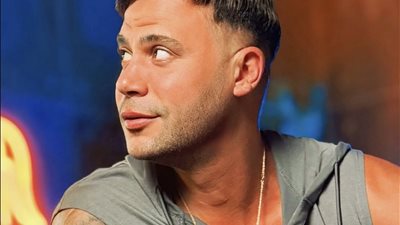 محمد إمام يشوّق جمهوره بفيلم جديد: «الأقرب لقلبي والأجمل في مشواري»