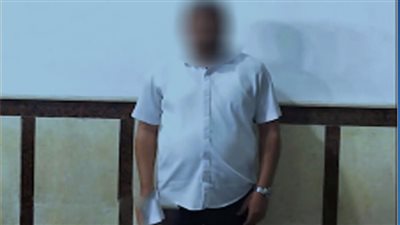 ضبط شخص يمارس الاحتيال على المواطنين بادعاء العلاج الروحاني