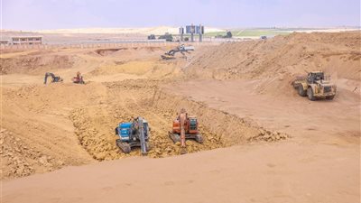 استاد الأهلي.. الحفر يتجاوز 300 ألف متر مكعب وعمق يصل إلى 16 مترًا