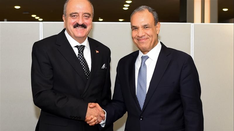 وزير الخارجية ونظيره