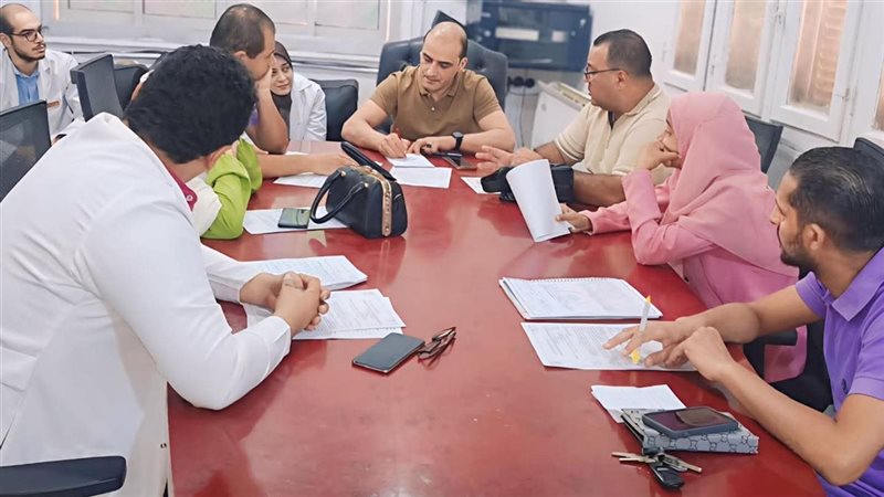 زيد خلال الاجتماع