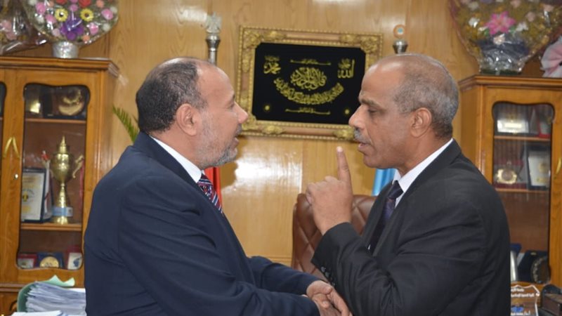 اجتماع رئيسنائب جامعة