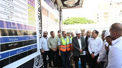 رئيس الوزراء يتفقد الأعمال الإنشائية لمشروع مستشفى أشمون المركزي الجديد (صور)