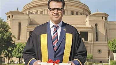 النائب إيهاب زكريا يناقش أطروحة دكتوراه حول تطوير المدن التراثية إلى مدن إبداعية