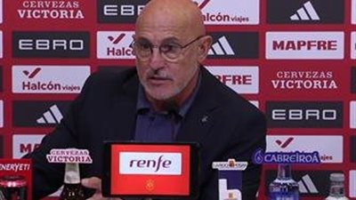 مدرب إسبانيا يكسر الصمت حول أزمة فليك ويامال ويبرر غياب موراتا