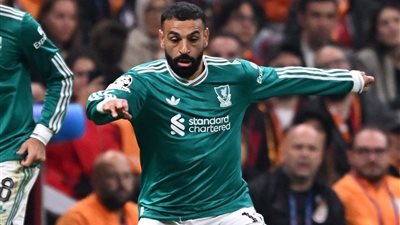 محمد صلاح يكشف أسرار طفولته ودور والده في مسيرته الكروية