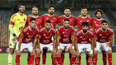 تشكيل الأهلي الرسمي لمواجهة كهرباء الإسماعيلية في الدوري الممتاز