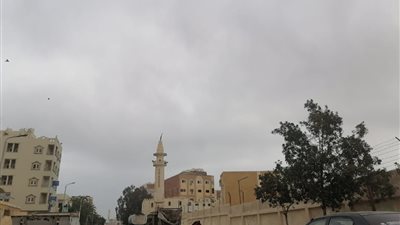 طقس الغربية: أجواء حارة نهارا ومعتدلة ليلا مع فرص ضعيفة لأمطار خفيفة