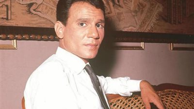 أسرة عبد الحليم حافظ تغلق منزل العندليب بعد الهجوم عليها.. إيه الحكاية؟