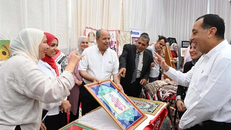 رئيس مجلس الوزراء