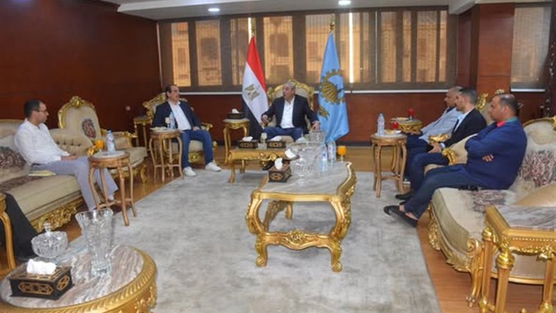 محافظ الغربية