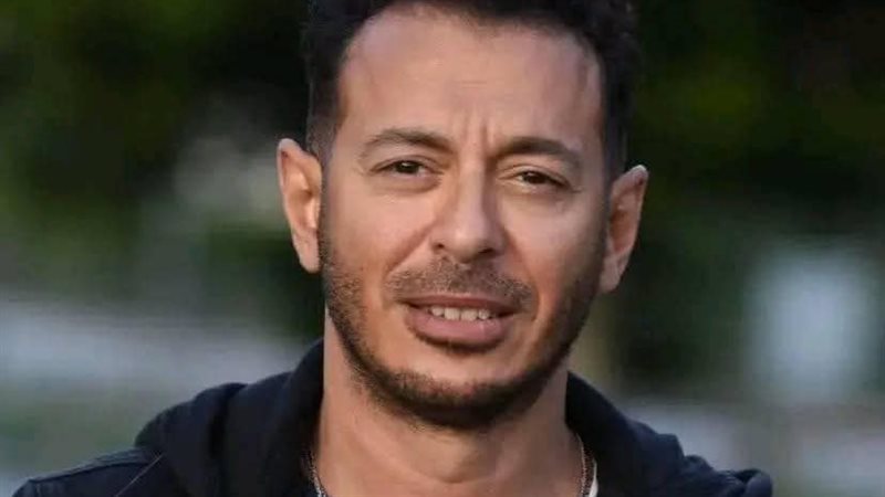 الفنان مصطفى شعبان