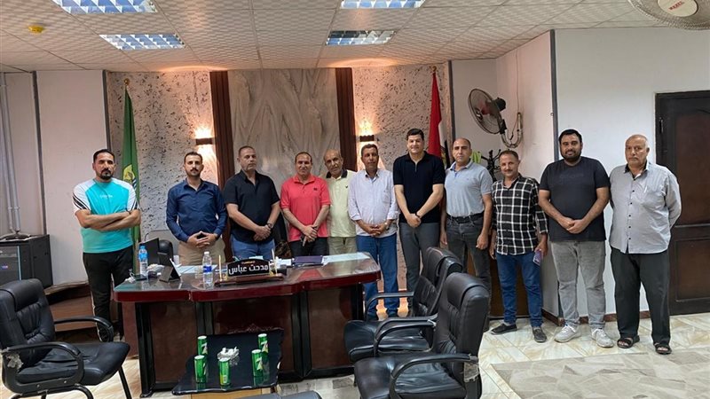 لجنة لدراسة مشكلة