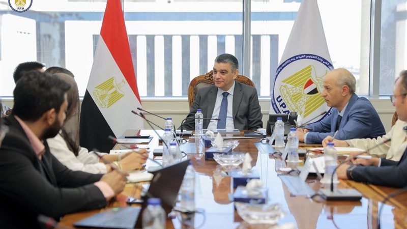 لقاء مع مسئولي هواوي