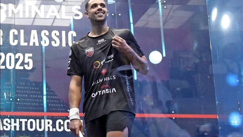 مصطفى عسل لاعب منتخب