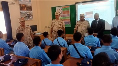 مدير تعليم طهطا يستقبل قائد قطاع الجنوب للمدارس العسكرية بسوهاج