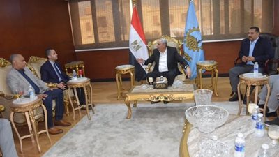 محافظ الغربية: طفرة غير مسبوقة في القطاع الطبي بدعم القيادة السياسية وتسريع مبادرة توصيل الأدوية للمنازل