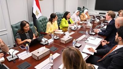 نائبة وزيرة التضامن الاجتماعي تبحث مع وزير التنمية الدولية النرويجي تعزيز التعاون المشترك