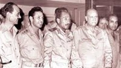 الوضع الاقتصادي قبل انتصار أكتوبر.. الخزينة فاضية