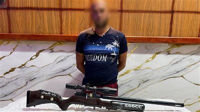 مقتل 3 كلاب وإصابة اثنين داخل استاد رياضي بالزقازيق.. والأمن يضبط المتهم