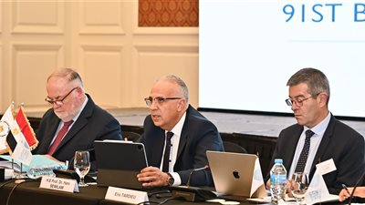 وزير الري يوقع مذكرة تفاهم مع المجلس العالمي للمياه 