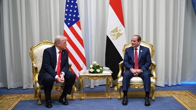 بعد انتهاء قمة شرم الشيخ.. ترامب يشيد بالأمن في مصر