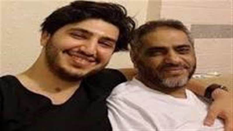 المطرب فضل شاكر ونجله