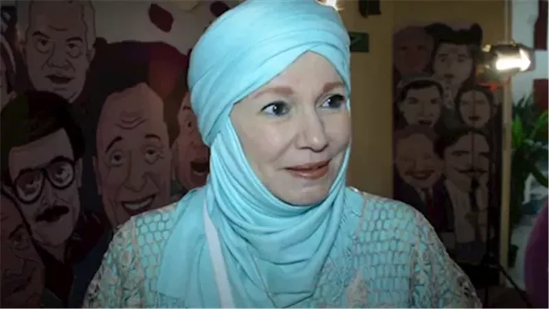 الفنانة مشيرة اسماعيل