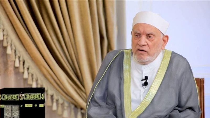 الشيخ أحمد عمر هاشم