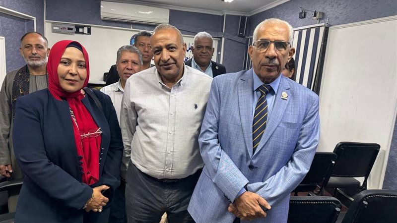 اجتماع أمانة العمال