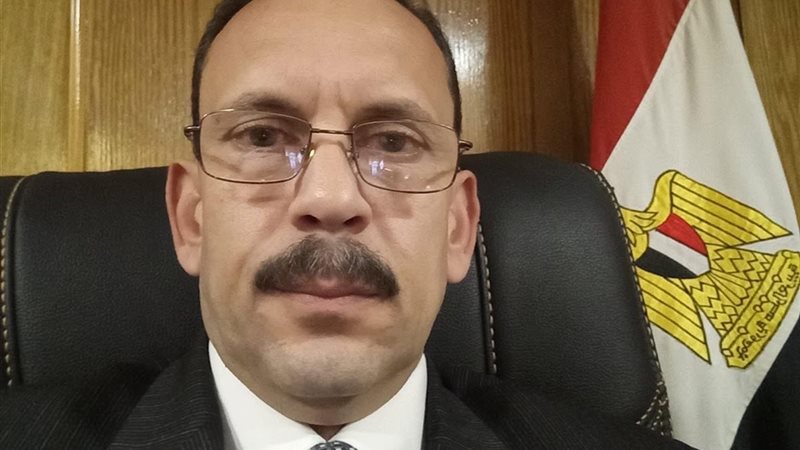 الدكتور على إبراهيم