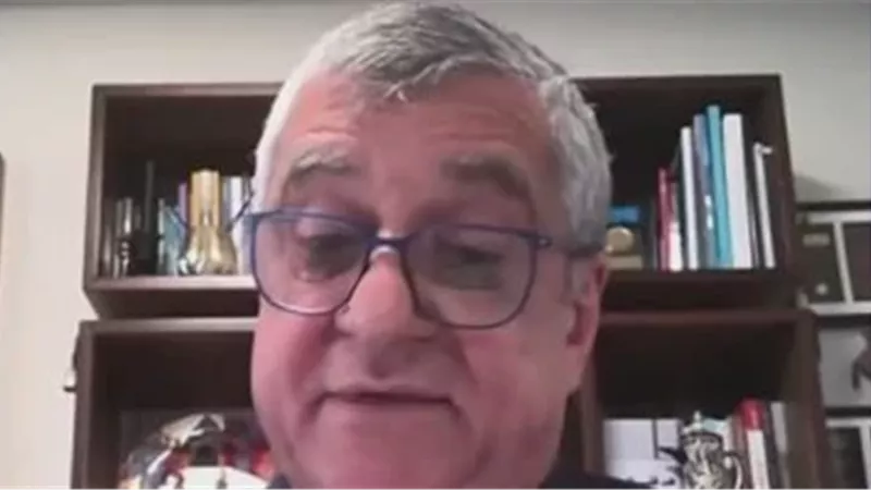 عاهد فائق