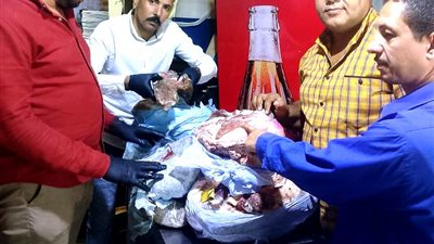 ضبط 350 كيلو لحوم ودواجن متغيرة الخواص فى حملة للطب البيطرى بسوهاج