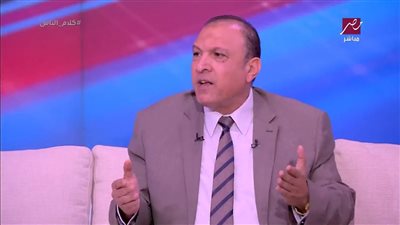 حالات العنف مكتسبة من السوشيال ميديا.. عصام عجاج يحذر الأسر