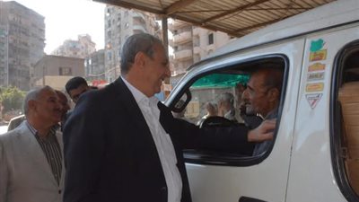 محافظ الغربية يتابع التزام السائقين بالتعريفة الجديدة.. ويؤكد: لا تهاون مع المخالفين