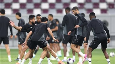 التشكيل الرسمي لمنتخب قطر أمام الإمارات في التصفيات المؤهلة لبطولة كأس العالم 